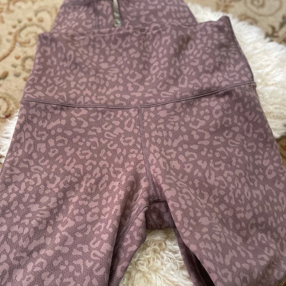 aerie Pants - Aerie offline 7/8 leopard leggings